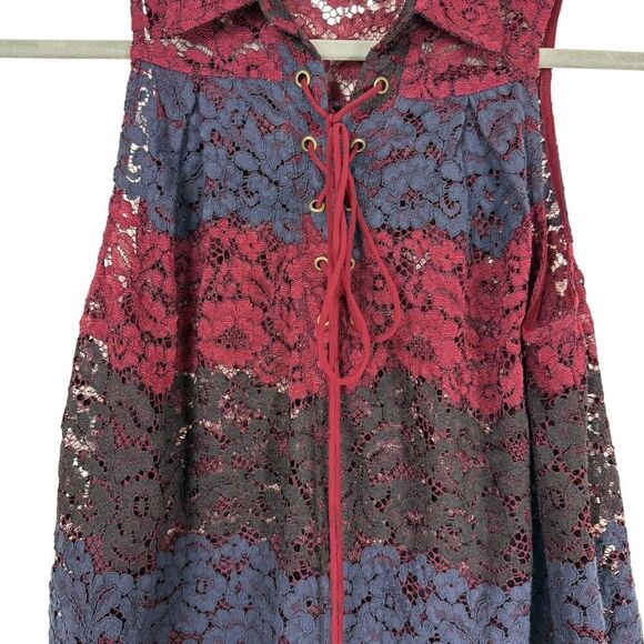Anthropologie Moon River Top Womens Small Red Blue Black Lace Whimsigoth Y2K - Picture 3 of 10